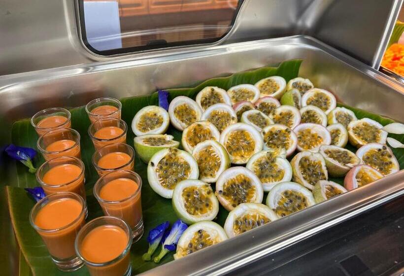 هتل Macchiato Resort Savannakhet Opposite Thai Embassy