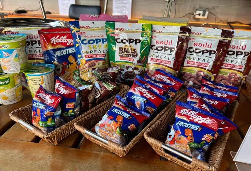 هتل Macchiato Resort Savannakhet Opposite Thai Embassy