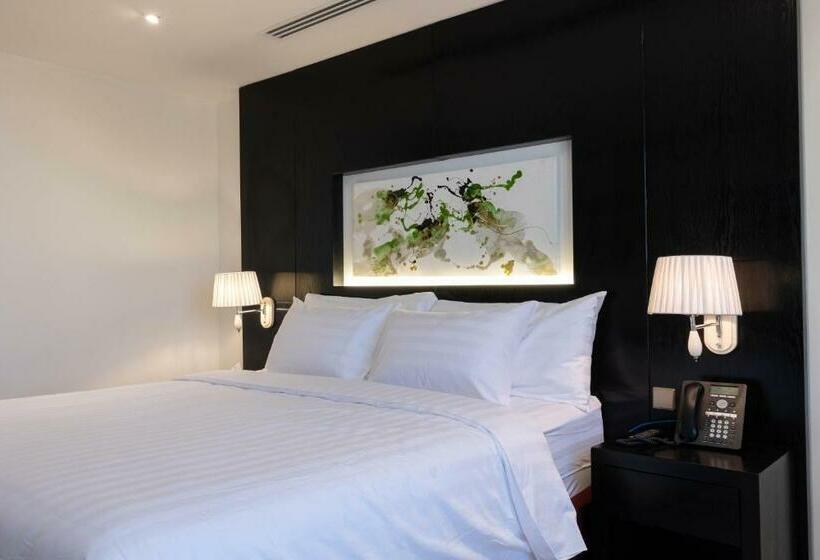 בית מלון כפרי Mira Business