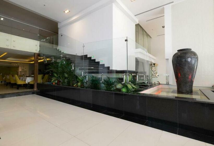 בית מלון כפרי Mira Business