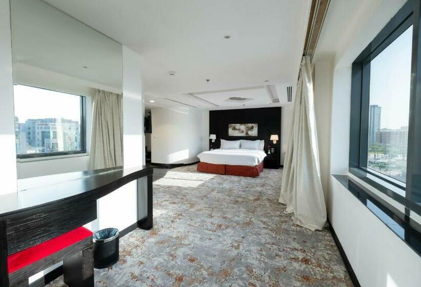 בית מלון כפרי Mira Business