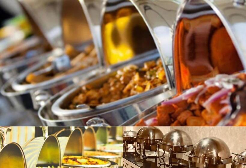 בית מלון כפרי Mira Business