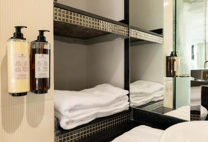 בית מלון כפרי Mira Business