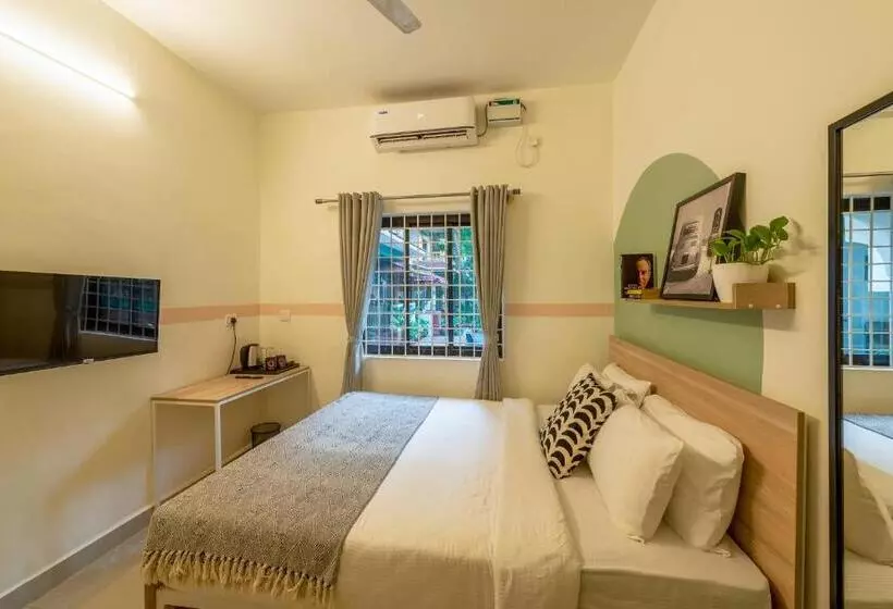 ホテル Olive Calangute Niwasa   By Embassy Group