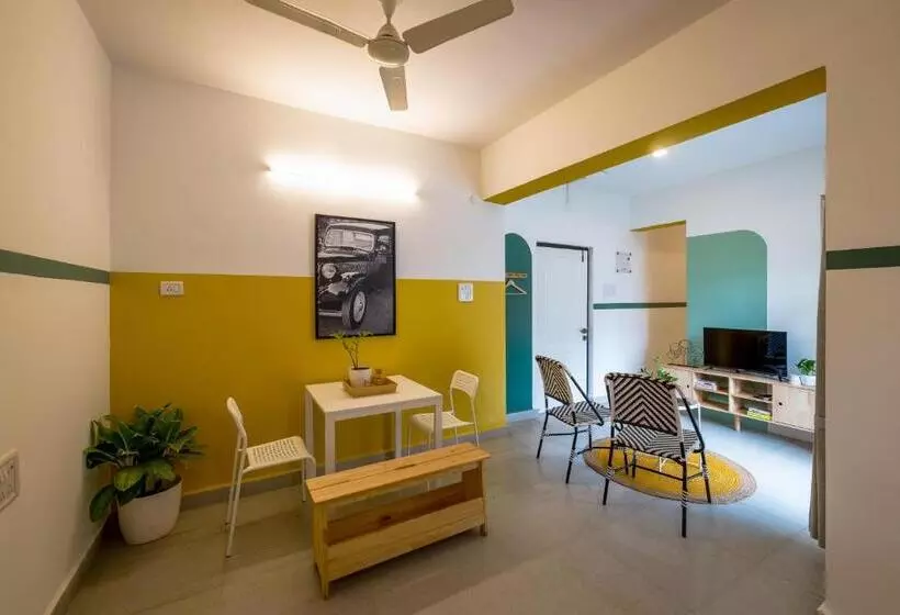 ホテル Olive Calangute Niwasa   By Embassy Group
