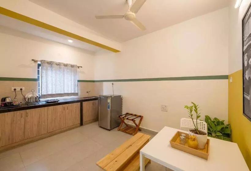 ホテル Olive Calangute Niwasa   By Embassy Group