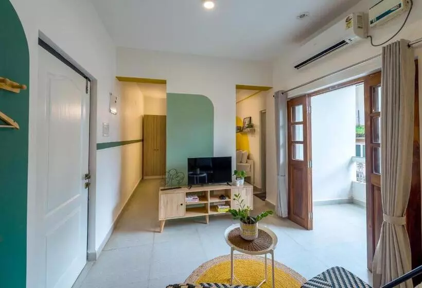 ホテル Olive Calangute Niwasa   By Embassy Group