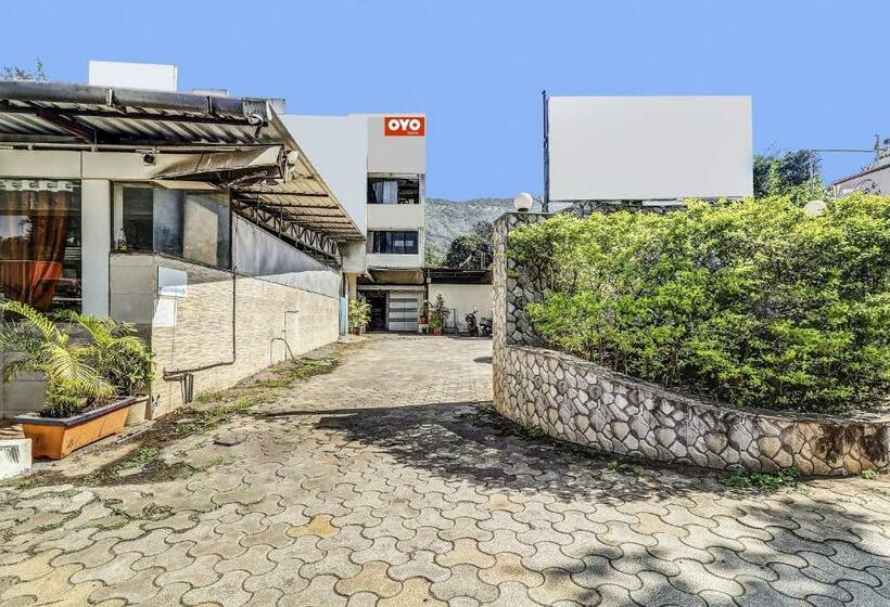 فندق Oyo 70365  Patil Palace