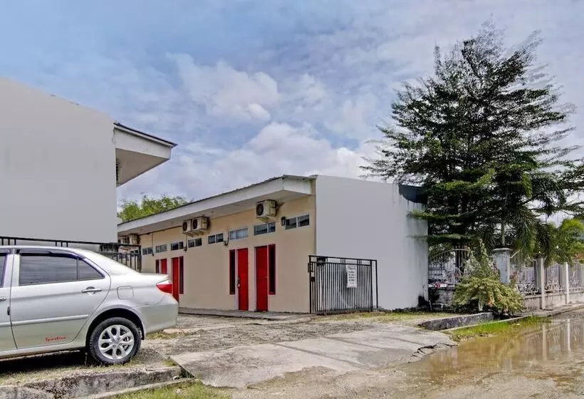 هتل Oyo 91921 Homestay Keluarga Syariah