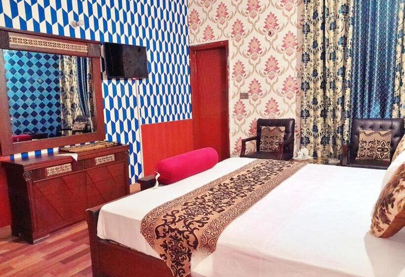 هتل Rose One Lahore