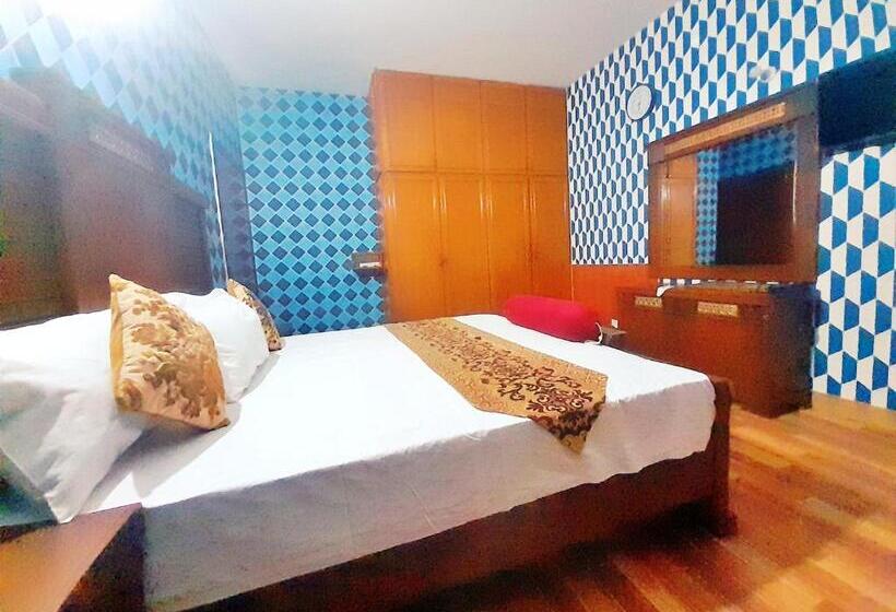 هتل Rose One Lahore