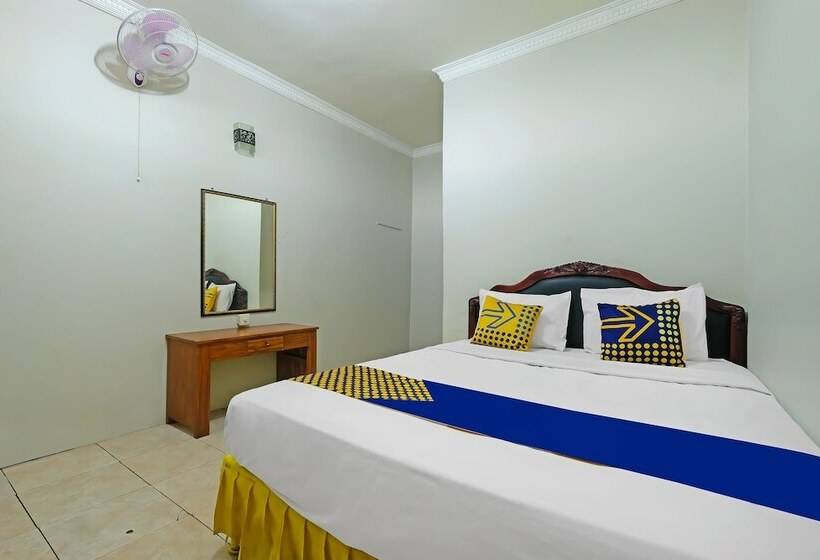 Spot On 91930 Hotel Citra Dewi 4 Manunggal