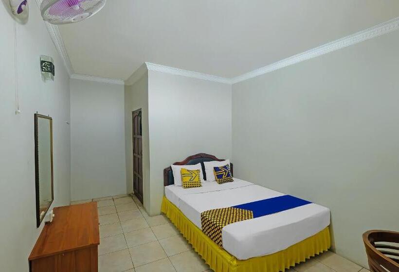 Spot On 91930 Hotel Citra Dewi 4 Manunggal