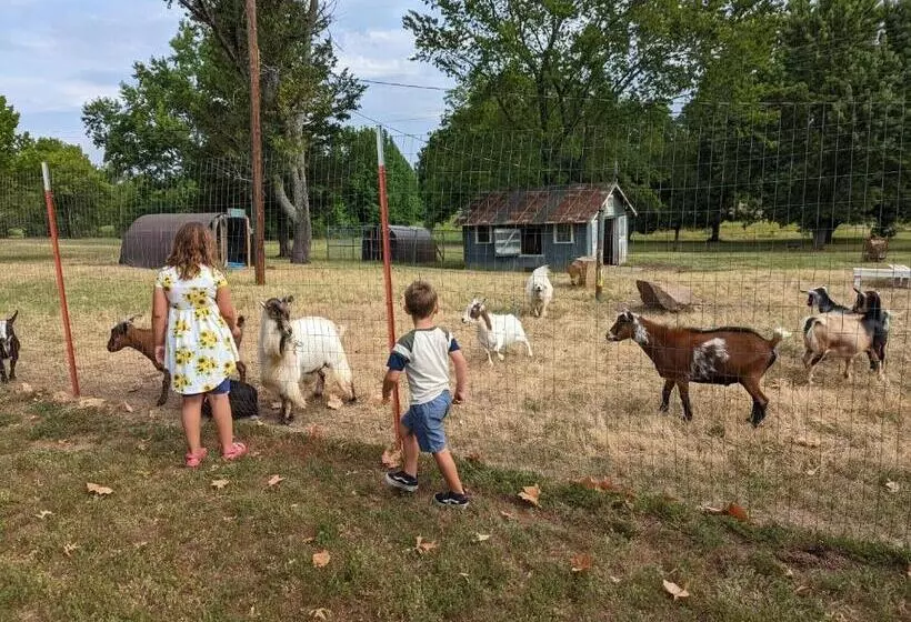 ホテル St Joseph Farmstead