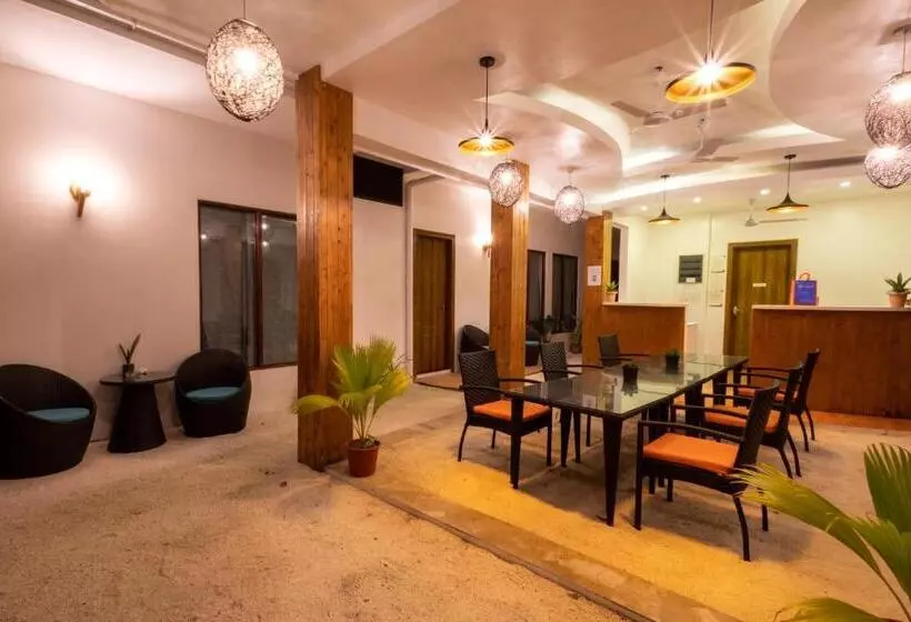 پانسیون Lvis Village