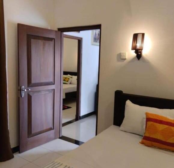 پانسیون Shiny Villa