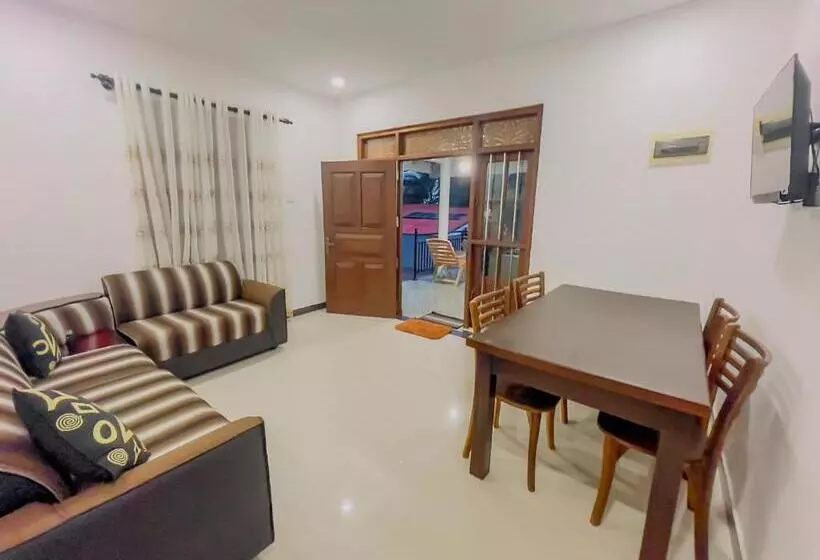 پانسیون Shiny Villa