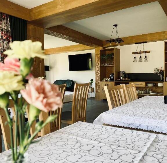 פנסיון Willa Koszysta