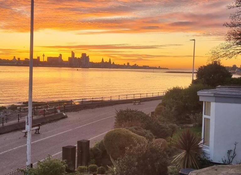 住宿加早餐  Sea Quinn Views