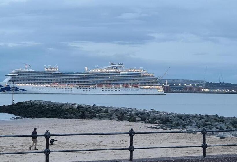 住宿加早餐  Sea Quinn Views