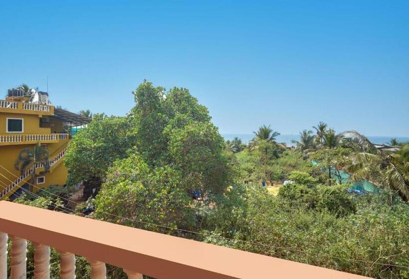 Fabhotel Joaquim Beachside Resort