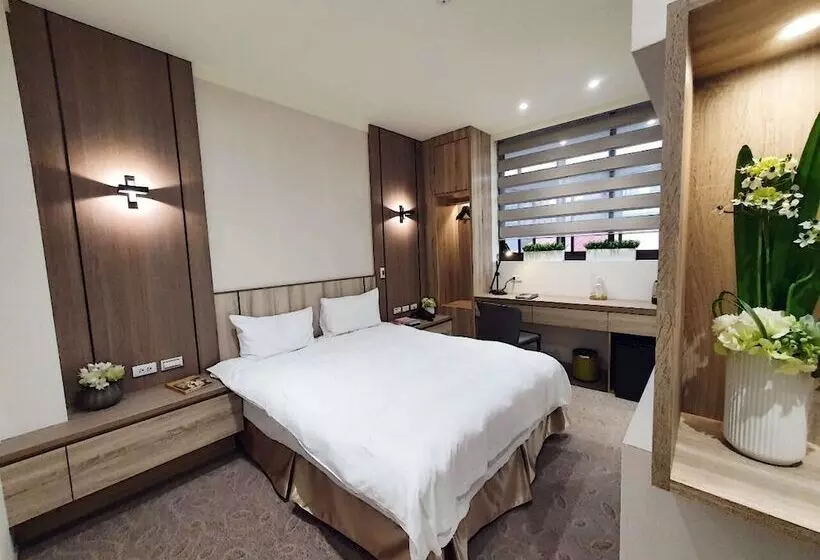 Grace Hotel Dunbei