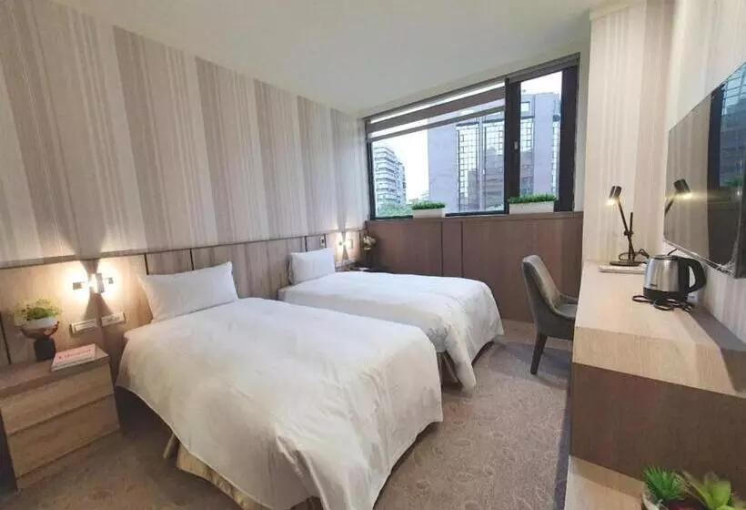 Grace Hotel Dunbei