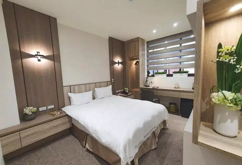 Grace Hotel Dunbei