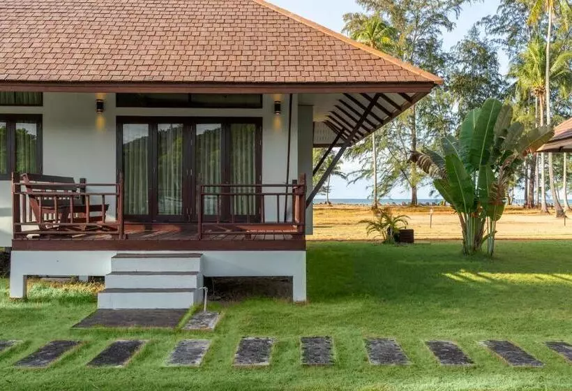 Hotelli Koh Chang Longstay Resort