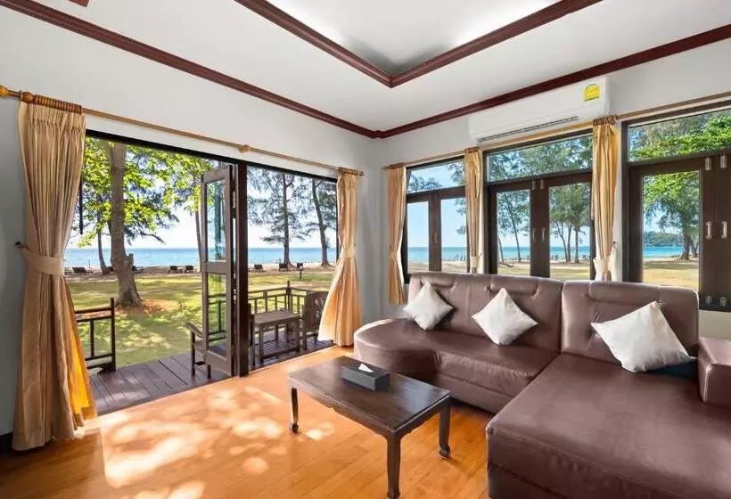 Hotelli Koh Chang Longstay Resort