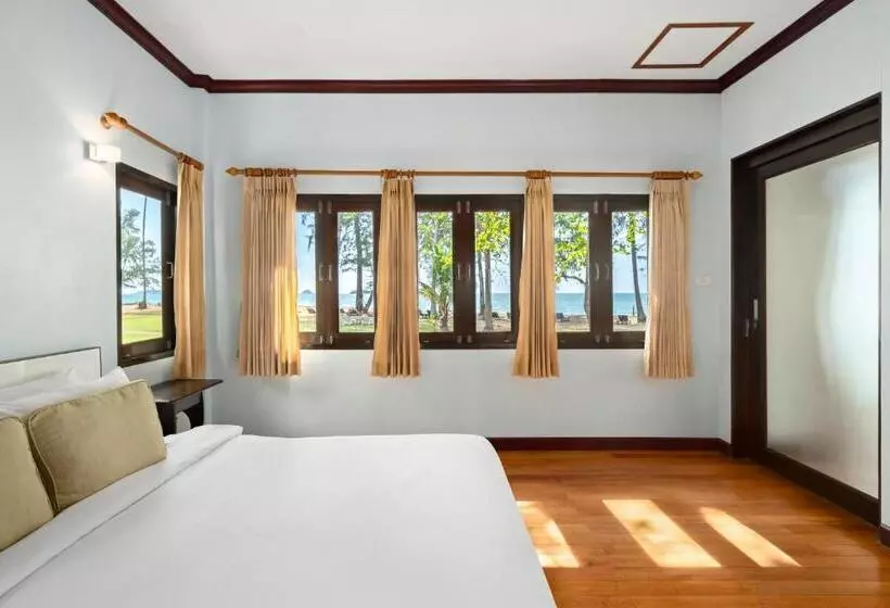 Hotelli Koh Chang Longstay Resort