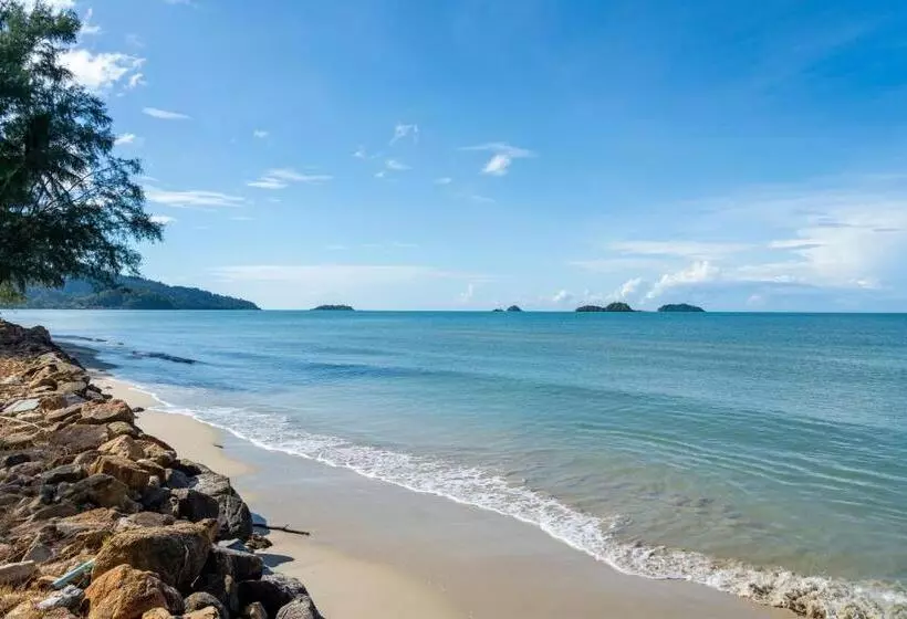 Hotelli Koh Chang Longstay Resort