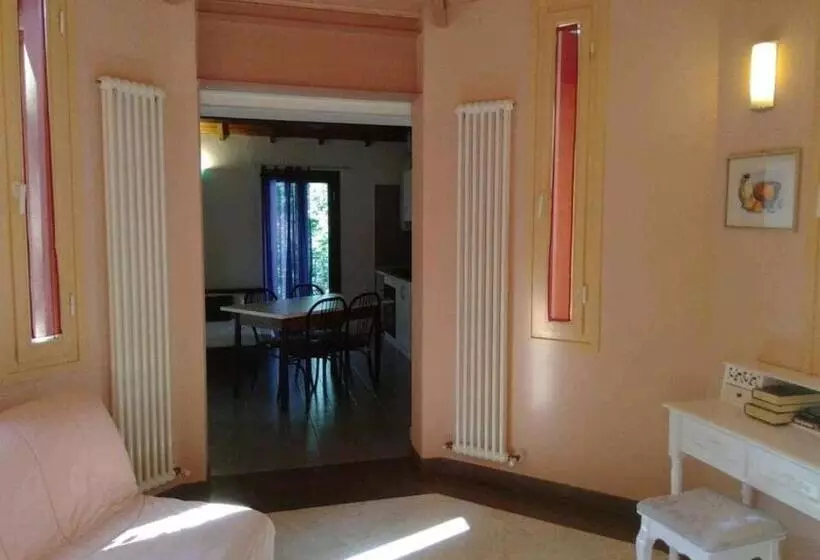 Hotelli Locanda La Cavallina