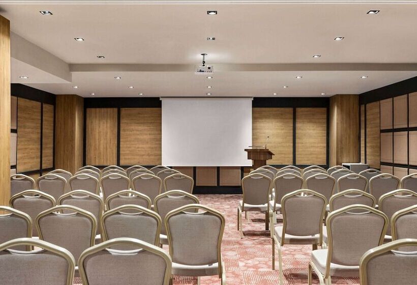 هتل Ramada By Wyndham Erzurum