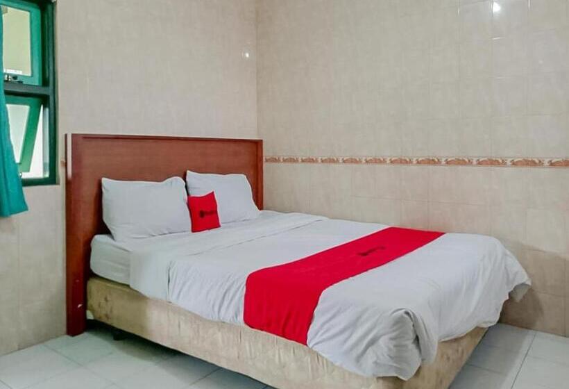 Reddoorz Syariah @ Hotel Sidomulyo Pacitan