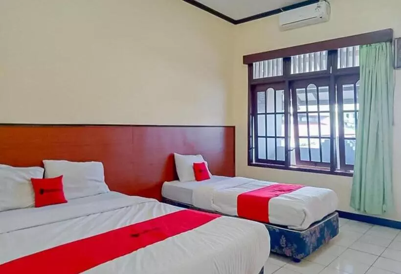 Reddoorz Syariah @ Hotel Sidomulyo Pacitan