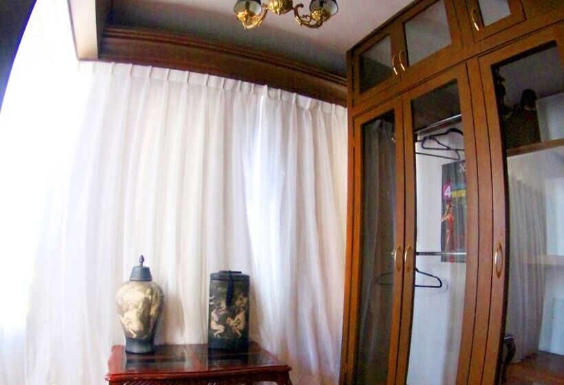 هتل Temático Casa Puebla