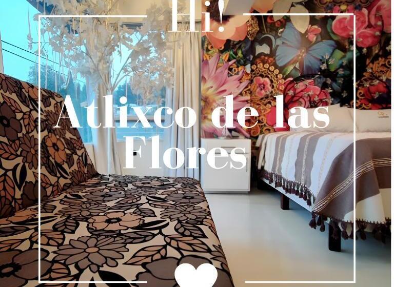 هتل Temático Casa Puebla