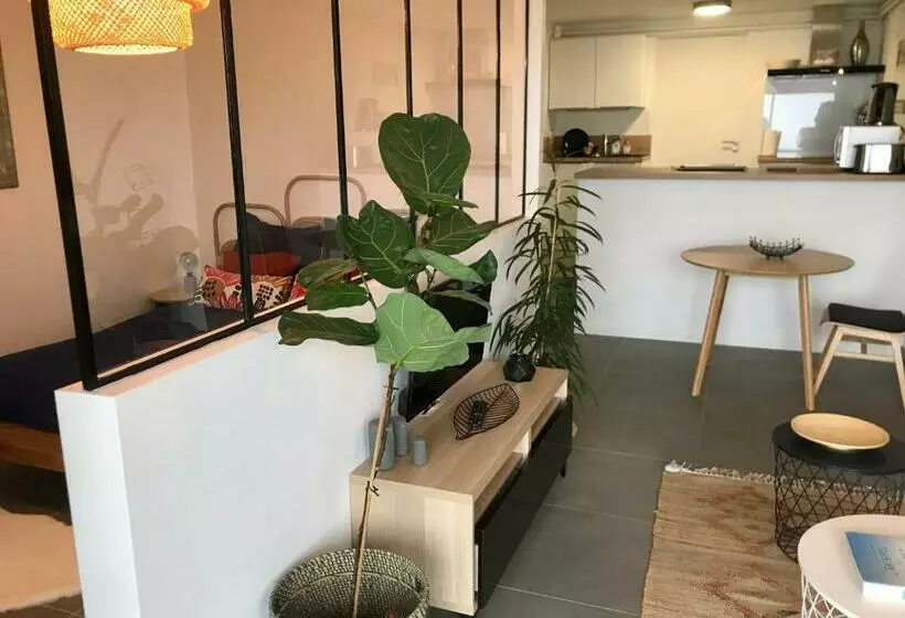 Majatalo Chez Isa, Loft 55m2, Jardin, Vue, Parking, Entrée Autonome