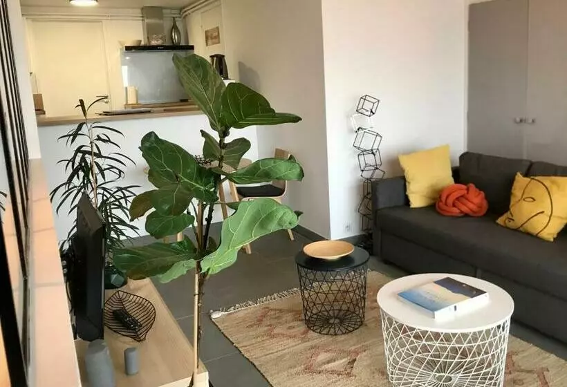 Majatalo Chez Isa, Loft 55m2, Jardin, Vue, Parking, Entrée Autonome