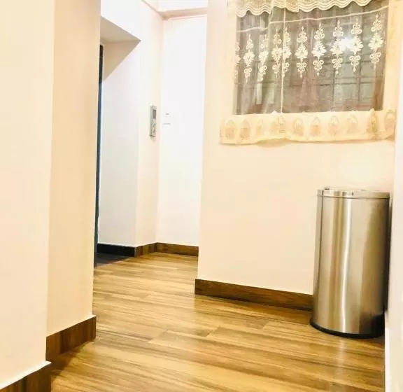 پانسیون Pine Hill Comfort Stay