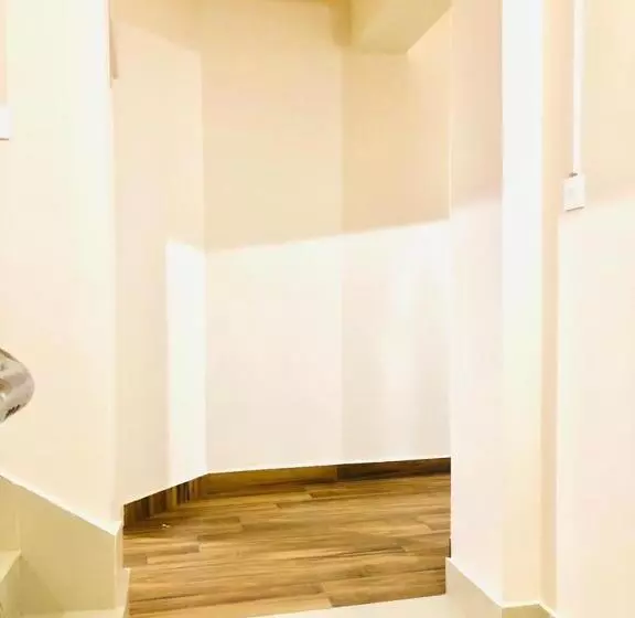 پانسیون Pine Hill Comfort Stay