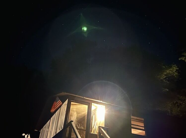 리조트 Adirondack Lake Cabins