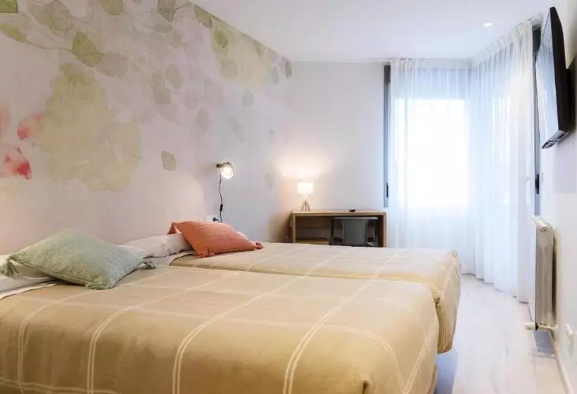 Aparthotel Salburua
