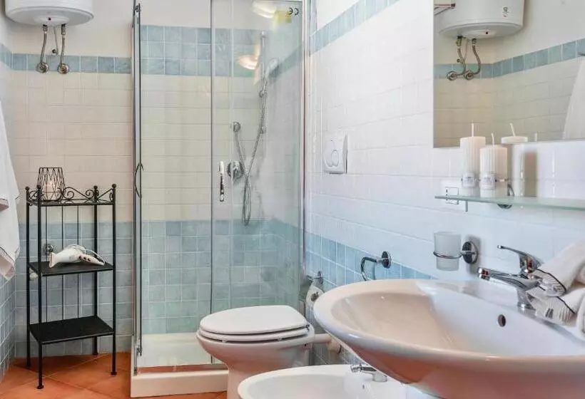 Apartments With Swimming Pool In Santa Teresa Di Gallura