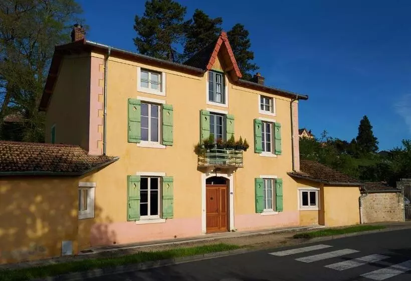 Aamiaismajoitus (B&B) La Porte Des Prés