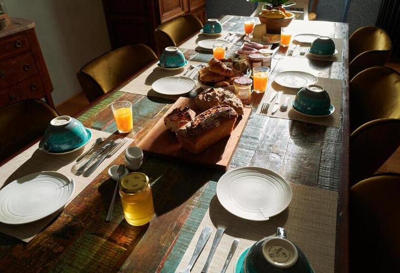 ベッドアンドブレックファースト La Porte Des Prés