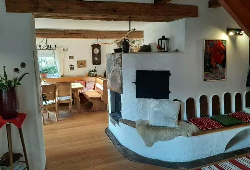 Aamiaismajoitus (B&B) Landhaus Gschmeidler