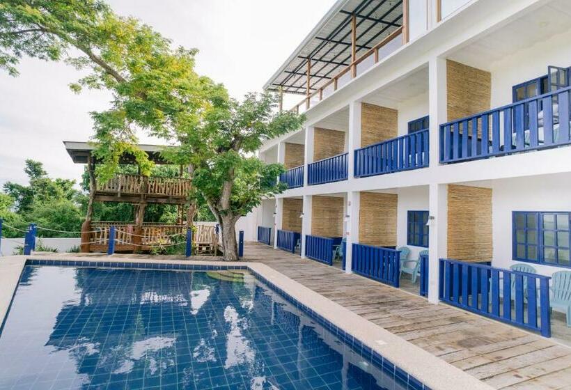 Bluewoods Seaside Resort