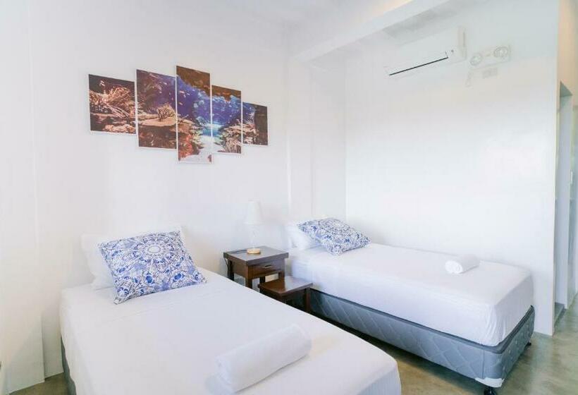 Bluewoods Seaside Resort